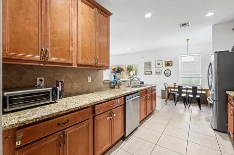 5827 Gypsum Place West Palm Beach FL 33413