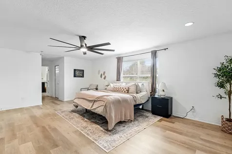 5827 Gypsum Place West Palm Beach FL 33413