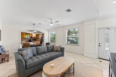 99 Seabreeze Avenue Delray Beach FL 33483