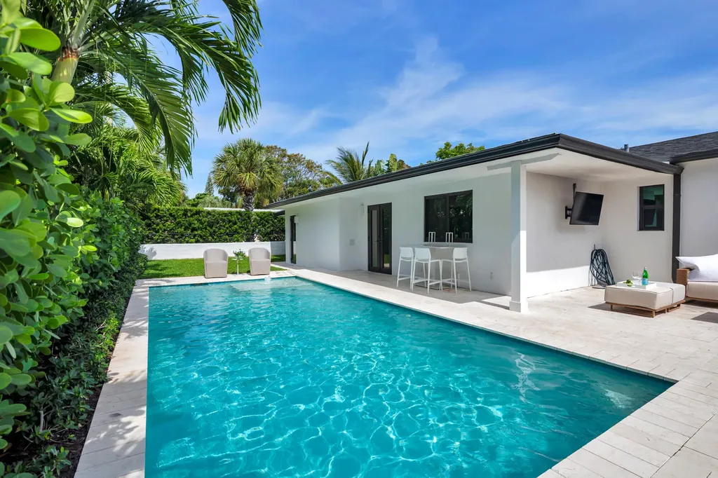 320 Linda Lane West Palm Beach FL 33405