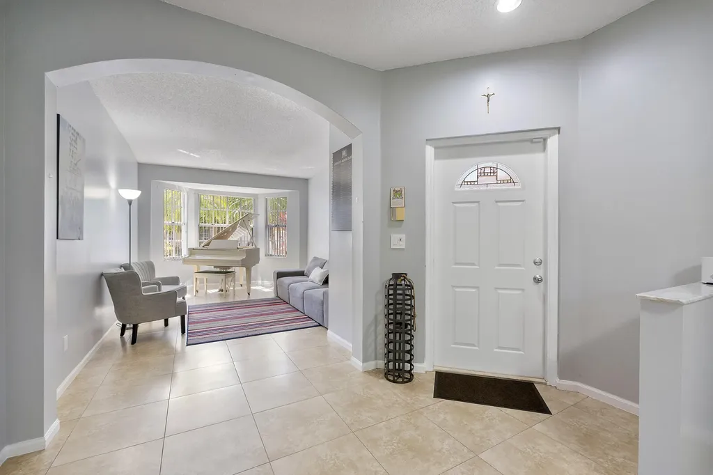 11221 NW 46th Drive Coral Springs FL 33076