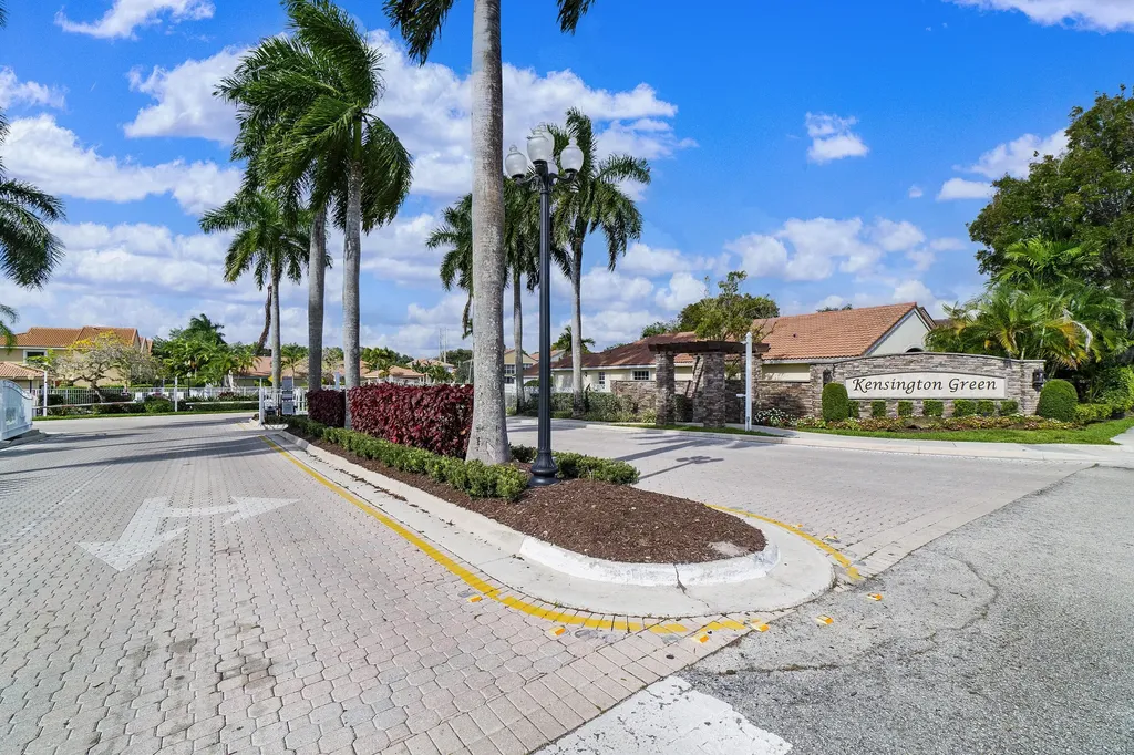 11221 NW 46th Drive Coral Springs FL 33076