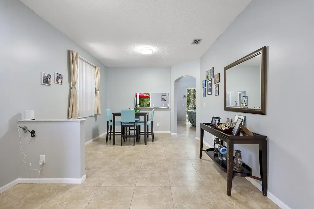 11221 NW 46th Drive Coral Springs FL 33076