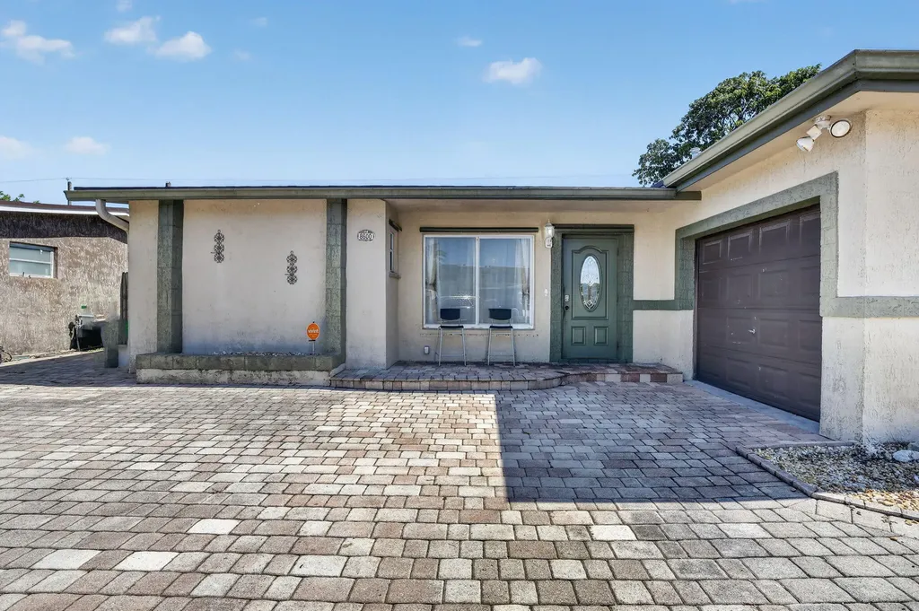 8600 NW 29th Street Sunrise FL 33322