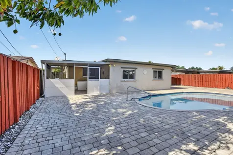 8600 NW 29th Street Sunrise FL 33322