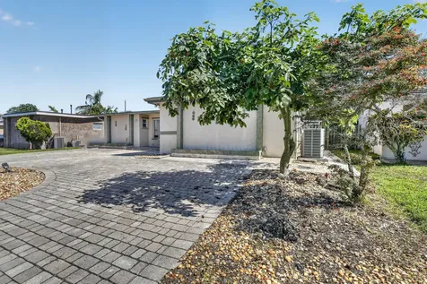 8600 NW 29th Street Sunrise FL 33322