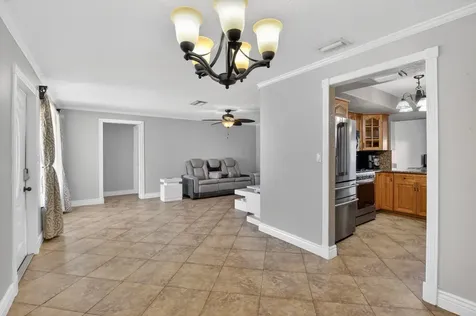 8600 NW 29th Street Sunrise FL 33322