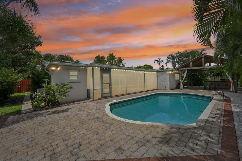 1232 NW 14th Street Boca Raton FL 33486