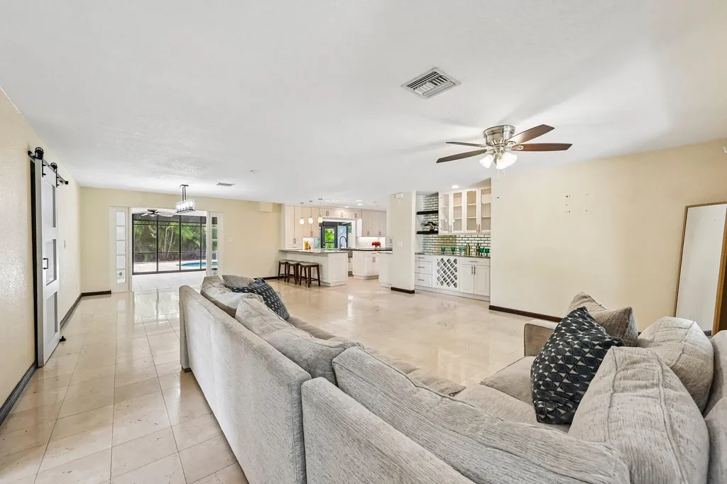 1232 NW 14th Street Boca Raton FL 33486