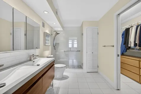 5440 N Ocean Drive Riviera Beach FL 33404