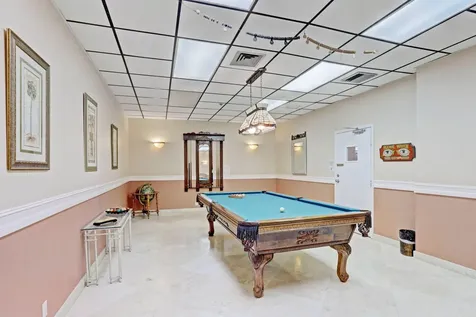 5440 N Ocean Drive Riviera Beach FL 33404
