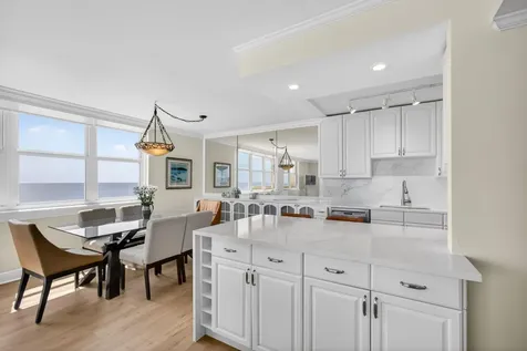 5440 N Ocean Drive Riviera Beach FL 33404