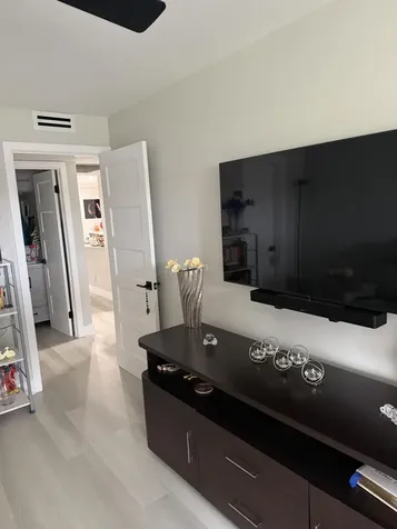 1066 Ainslie Boca Raton FL 33434