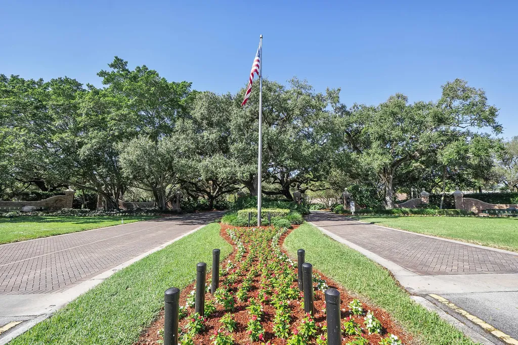 2784 W Orchard Circle Davie FL 33328