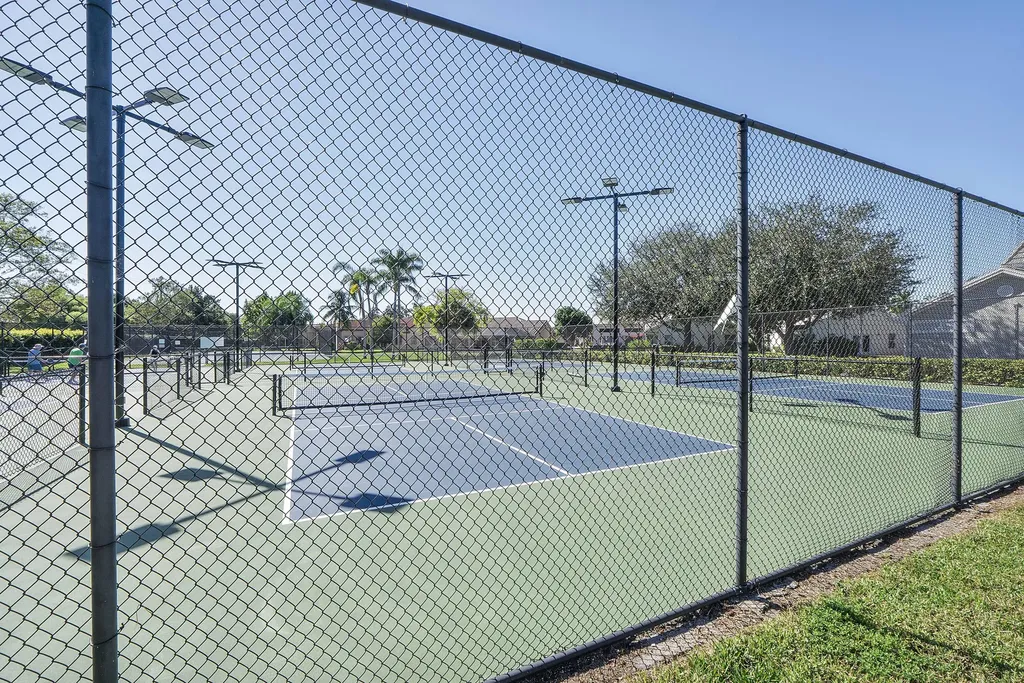 2784 W Orchard Circle Davie FL 33328
