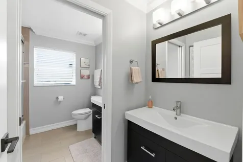 2784 W Orchard Circle Davie FL 33328
