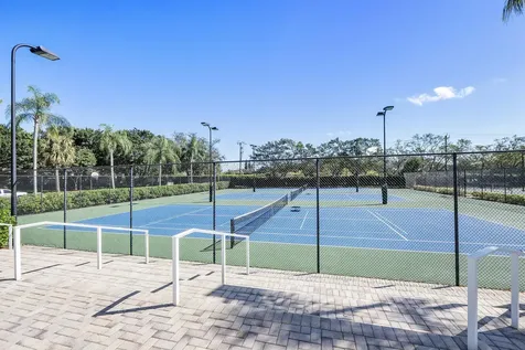 2784 W Orchard Circle Davie FL 33328