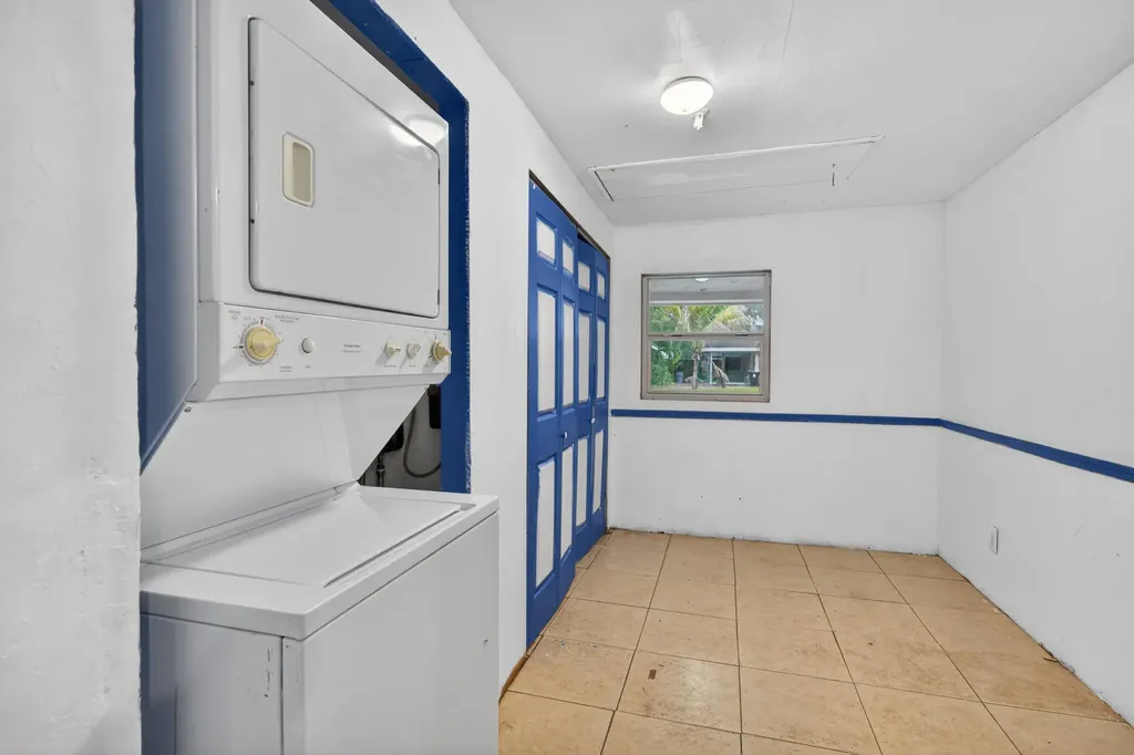 1425 SW 19th Avenue Fort Lauderdale FL 33312