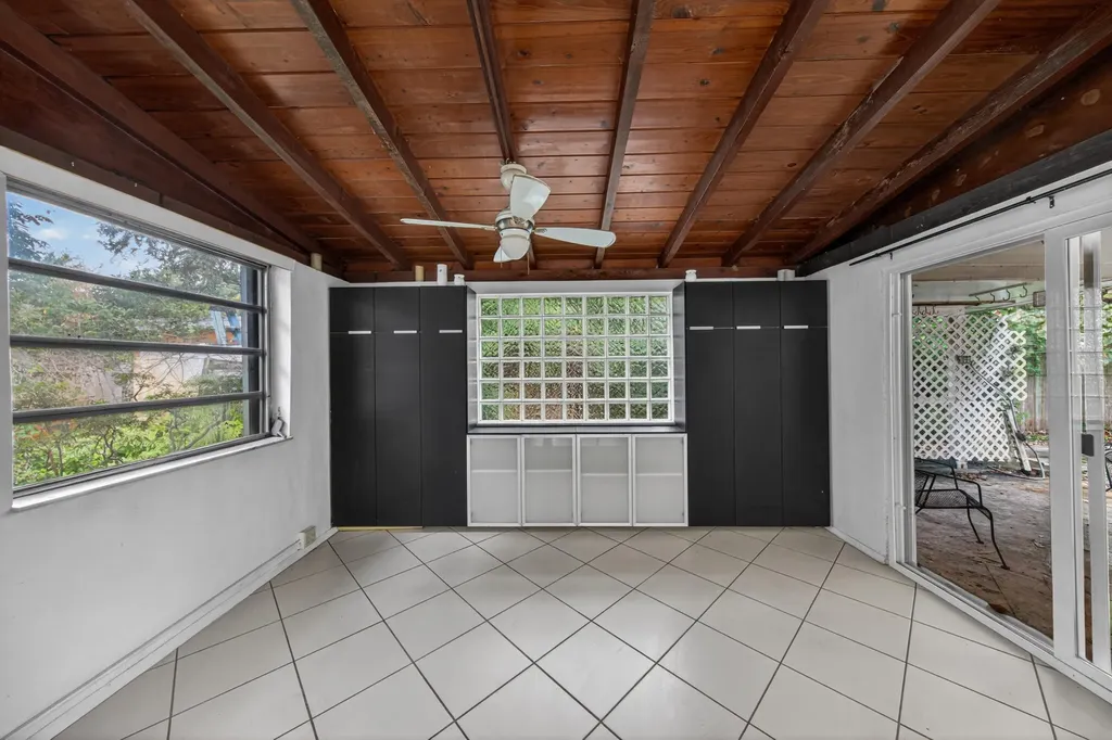 1425 SW 19th Avenue Fort Lauderdale FL 33312