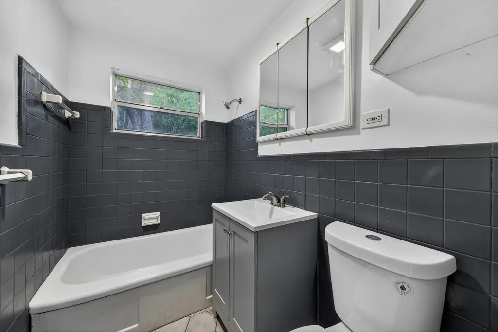 1425 SW 19th Avenue Fort Lauderdale FL 33312