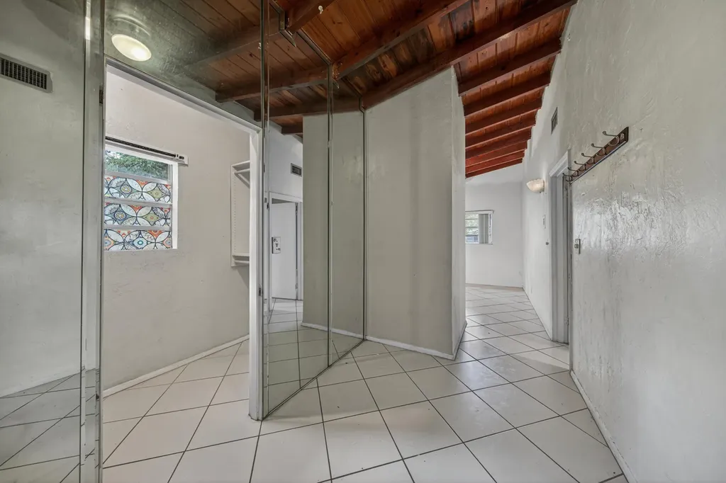 1425 SW 19th Avenue Fort Lauderdale FL 33312