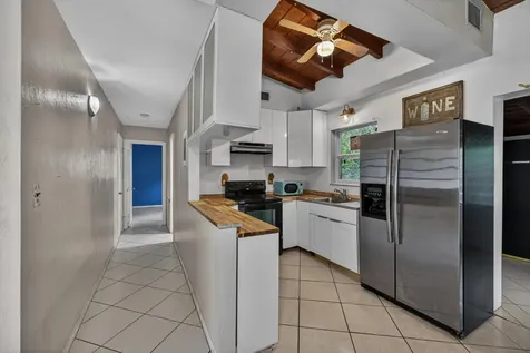 1425 SW 19th Avenue Fort Lauderdale FL 33312