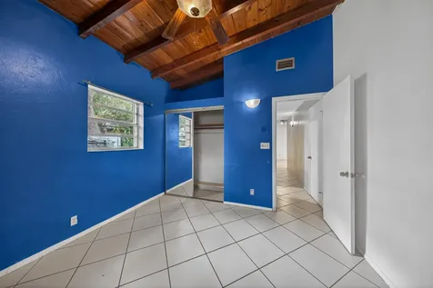 1425 SW 19th Avenue Fort Lauderdale FL 33312