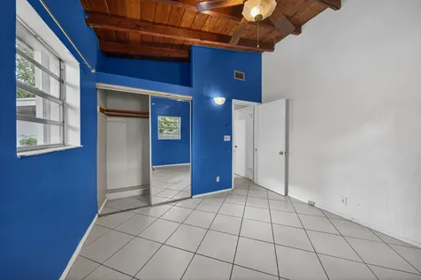 1425 SW 19th Avenue Fort Lauderdale FL 33312