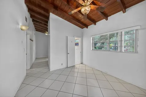 1425 SW 19th Avenue Fort Lauderdale FL 33312