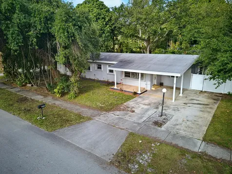 1425 SW 19th Avenue Fort Lauderdale FL 33312