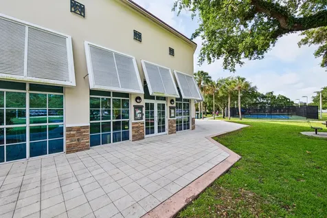 1425 SW 19th Avenue Fort Lauderdale FL 33312