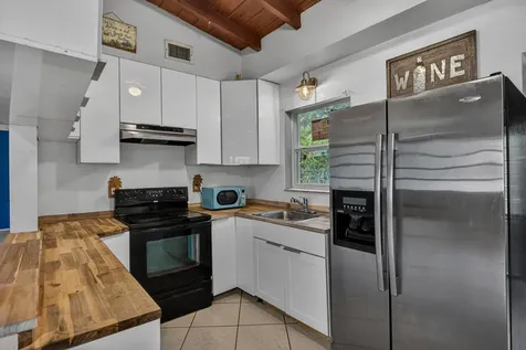 1425 SW 19th Avenue Fort Lauderdale FL 33312