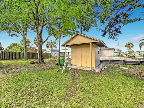 5807 Balsam Drive Fort Pierce FL 34982