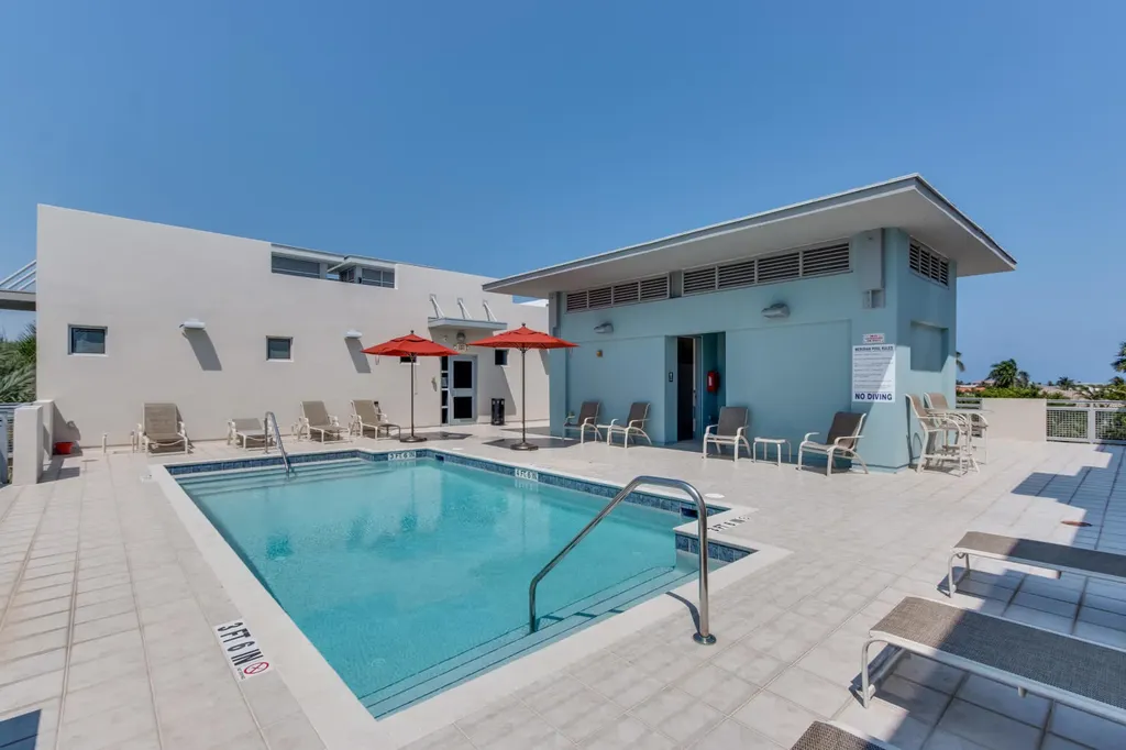335 SE 6th Avenue Delray Beach FL 33483