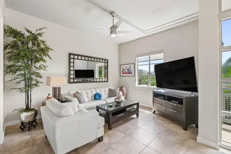 335 SE 6th Avenue Delray Beach FL 33483