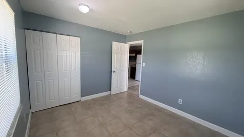 1225 Ave K Fort Pierce FL 34950