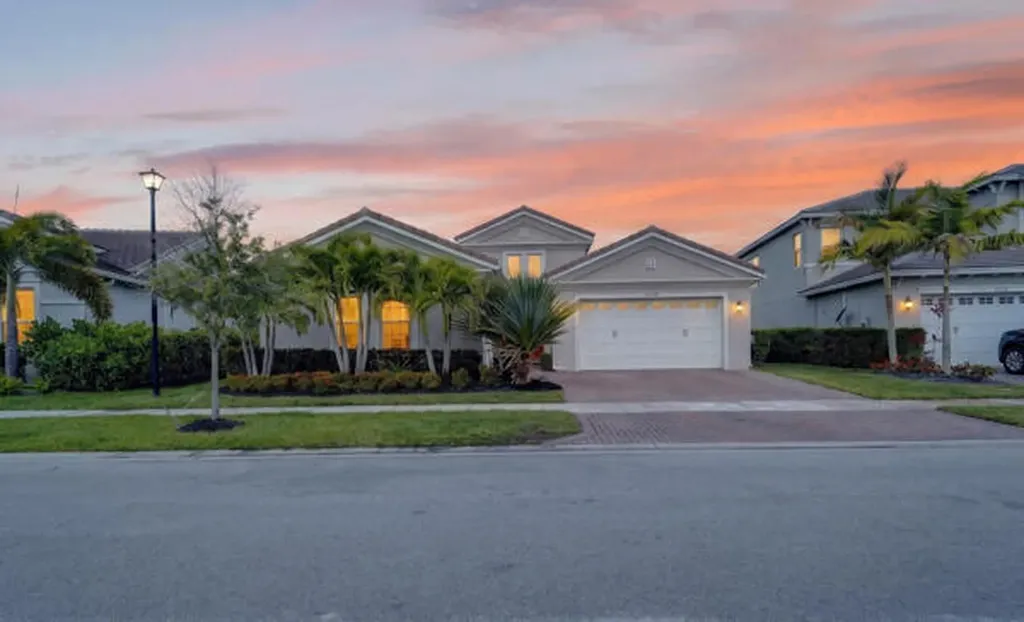 15804 Goldfinch Circle Westlake FL 33470