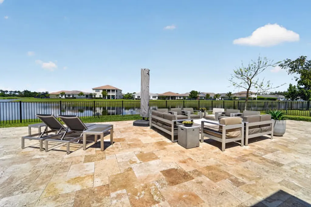 15804 Goldfinch Circle Westlake FL 33470