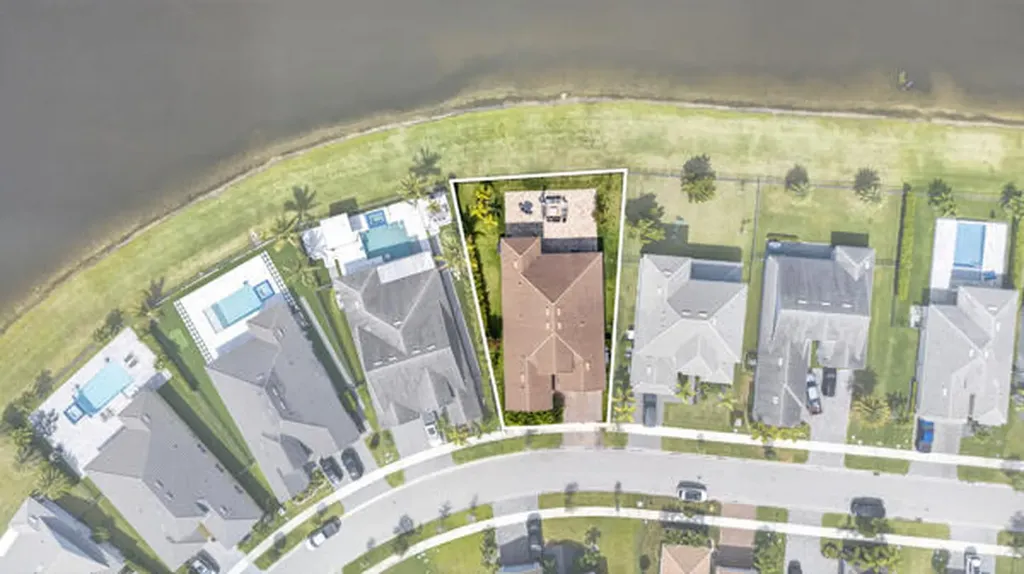 15804 Goldfinch Circle Westlake FL 33470