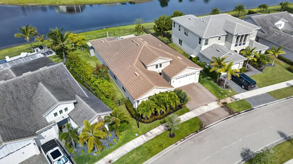 15804 Goldfinch Circle Westlake FL 33470