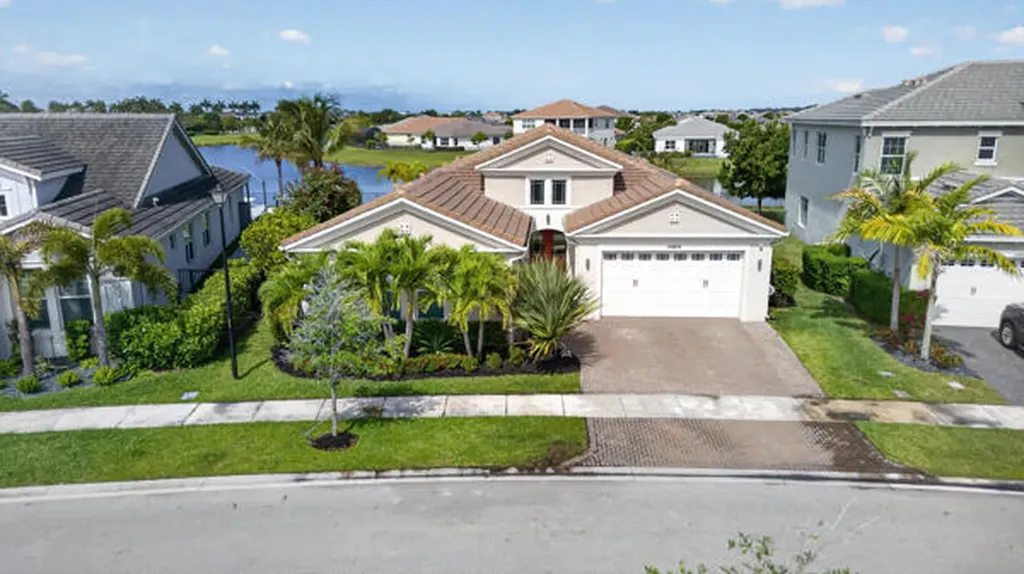 15804 Goldfinch Circle Westlake FL 33470