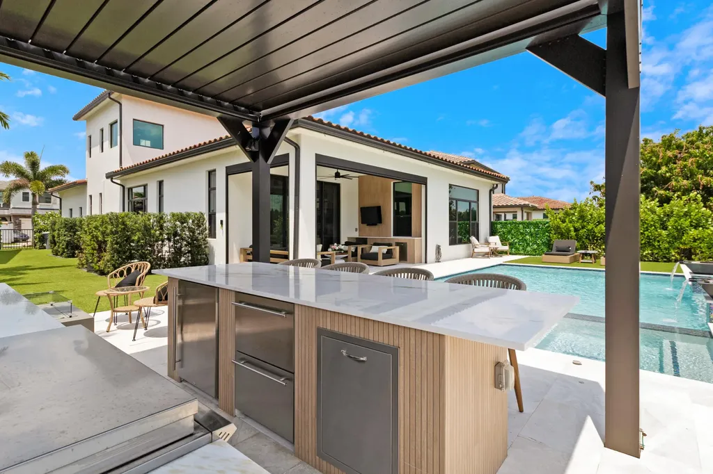 8979 Grand Prix Lane Boynton Beach FL 33472
