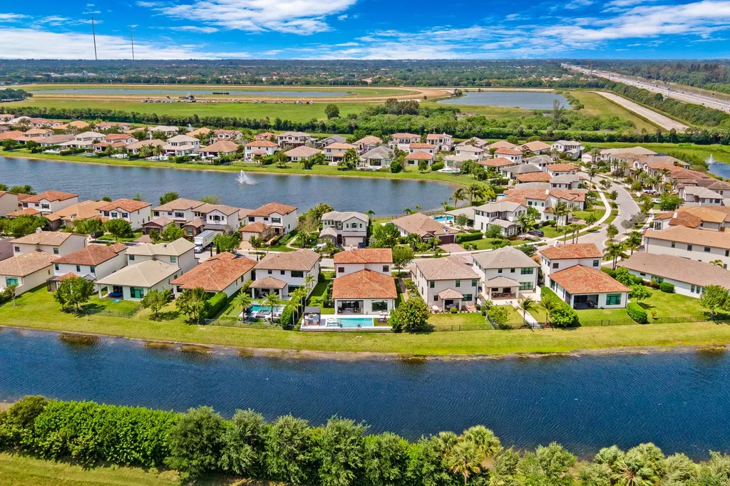 8979 Grand Prix Lane Boynton Beach FL 33472