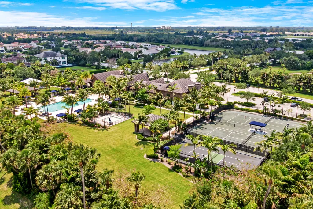 8979 Grand Prix Lane Boynton Beach FL 33472