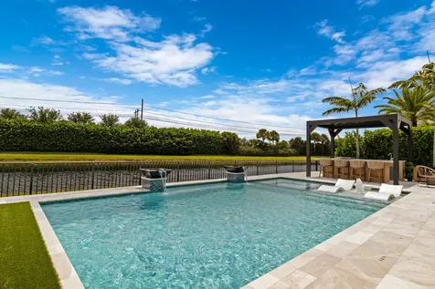 8979 Grand Prix Lane Boynton Beach FL 33472
