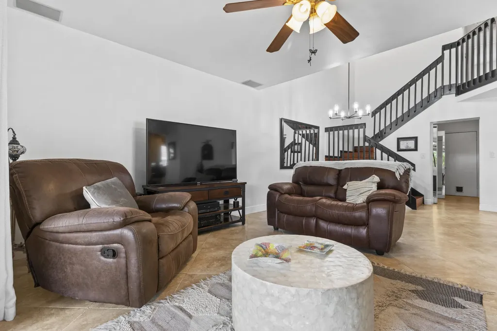 2030 Discovery Circle E Deerfield Beach FL 33442