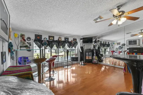 2030 Discovery Circle E Deerfield Beach FL 33442