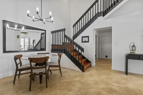 2030 Discovery Circle E Deerfield Beach FL 33442