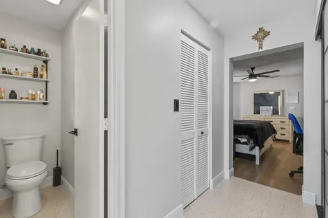 2030 Discovery Circle E Deerfield Beach FL 33442