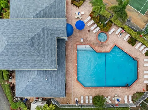 2030 Discovery Circle E Deerfield Beach FL 33442
